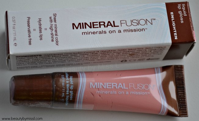 Mineral Fusion Liquid Lip Gloss Enlighten review swatches