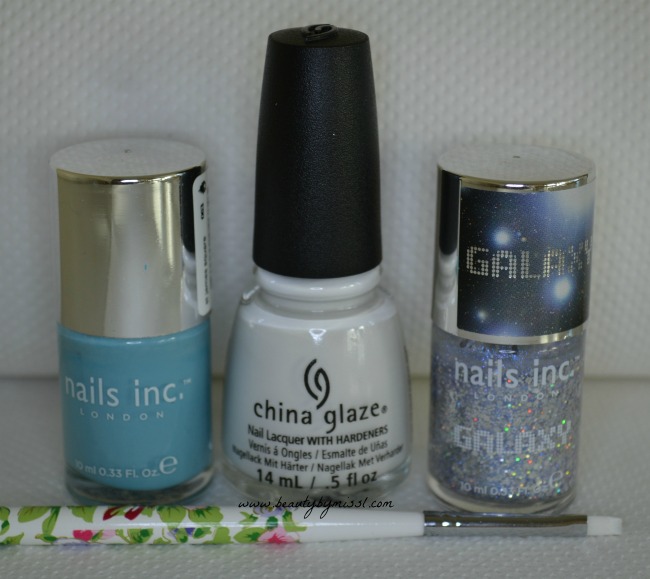 nail polishes used for snowflake nail art