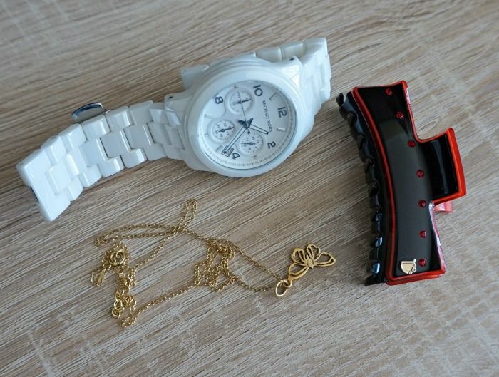 dondella hairclaw, Michael Kors watch, Lily Charmed butterfly necklace