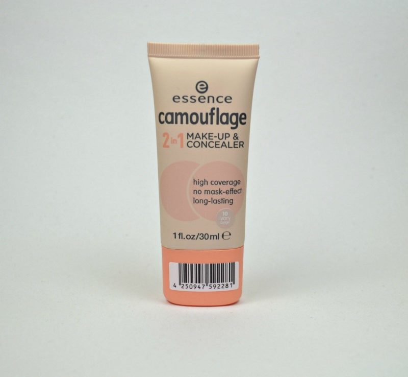Essence Camouflage 2 in 1 Make-up & Concealer in shade 10 Ivory Beige