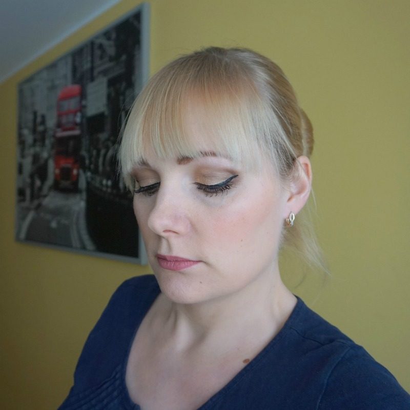 theBalm Foiled Again Foil Eyeshadow palette makeup look
