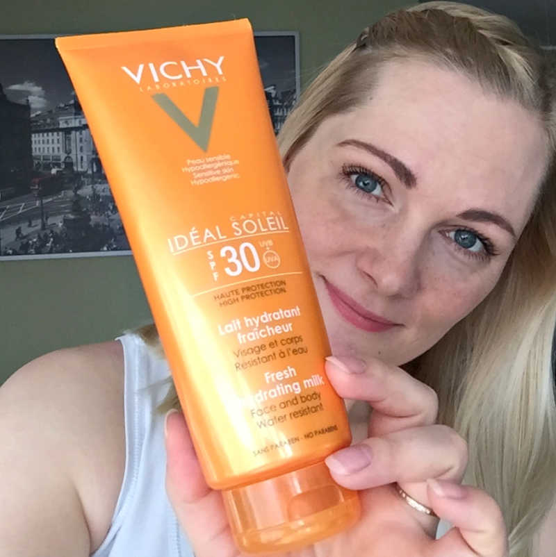 Vichy Idéal Soleil Face & Body Sun Protection Milk SPF30