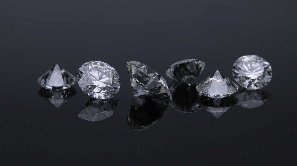 Diamonds. Photo by Edgar Soto on Unsplash.